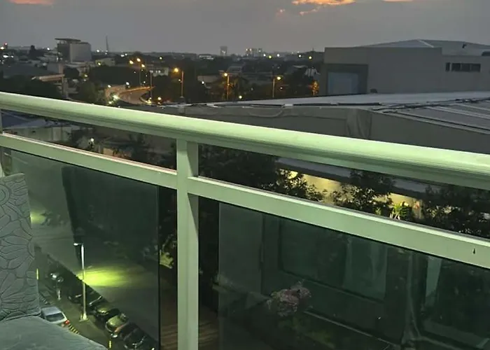 Apartamento 1 Bedroom Cityscape Azure Manila