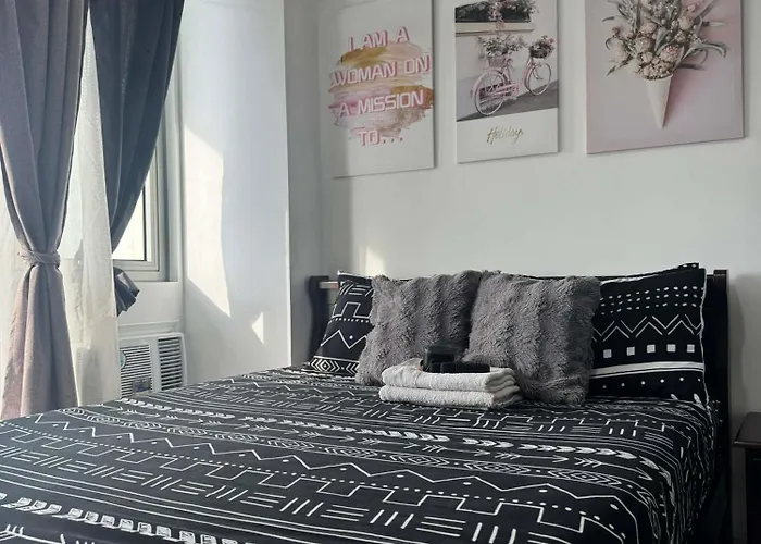 1 Bedroom Cityscape Azure * Manila