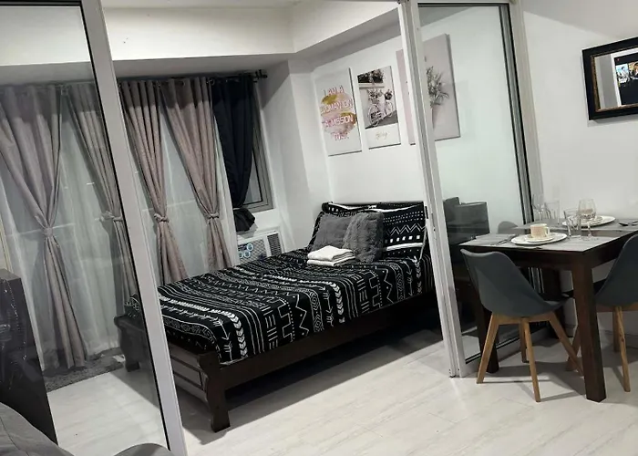 1 Bedroom Cityscape Azure Apartamento Manila